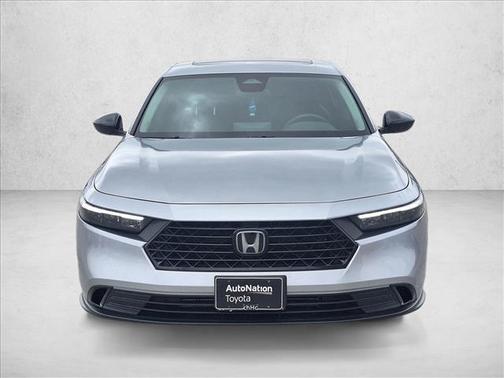 Solar Silver Metal 2025 Honda Accord SE