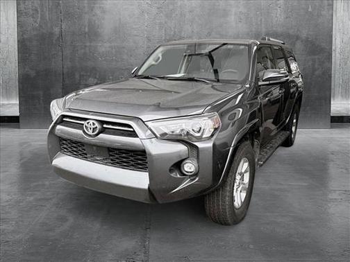 2022 Toyota 4Runner SR5