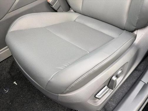 2025 Toyota Crown Signia Limited