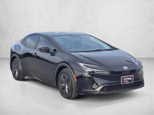 2024 Toyota Prius LE
