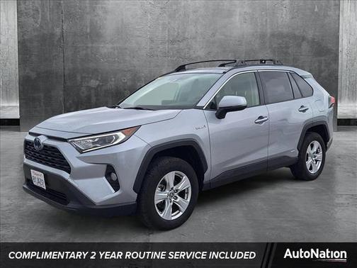2021 Toyota RAV4 Hybrid XLE