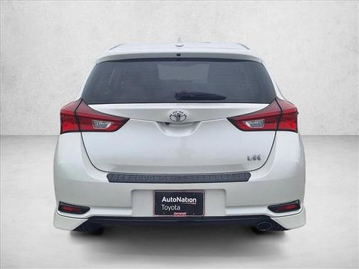 2018 Toyota Corolla iM Base