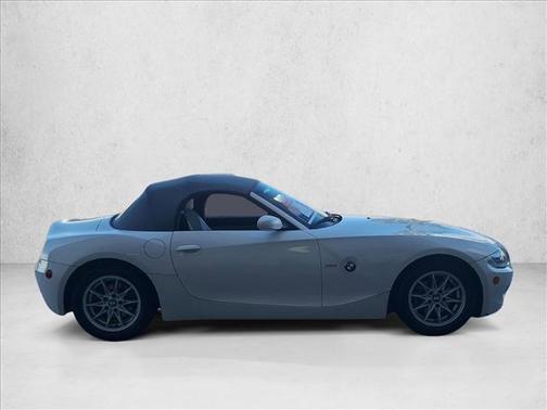 2005 BMW Z4 2.5i Roadster