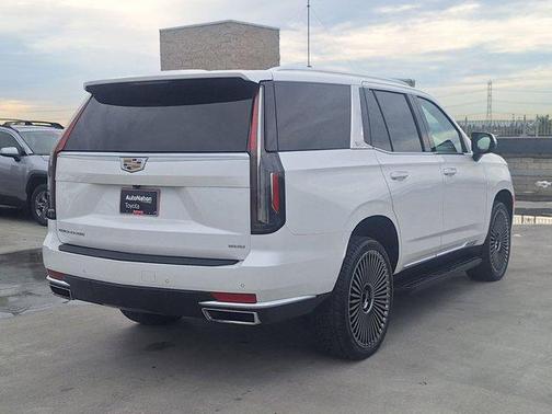 2021 Cadillac Escalade Luxury