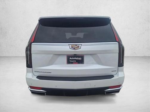 2021 Cadillac Escalade Luxury