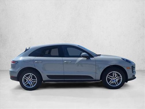 2021 Porsche Macan AWD