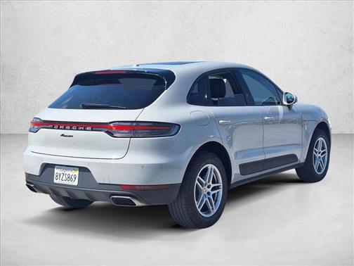 2021 Porsche Macan AWD
