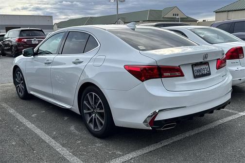 2018 Acura TLX V6 w/Technology Package