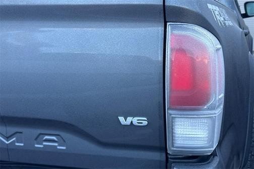 2022 Toyota Tacoma TRD Off Road