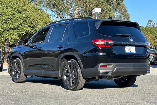 2025 Honda Pilot Sport
