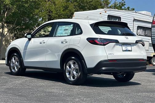 2025 Honda HR-V LX