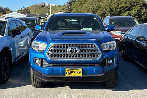 2016 Toyota Tacoma TRD Sport