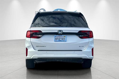 2025 Honda Odyssey Elite
