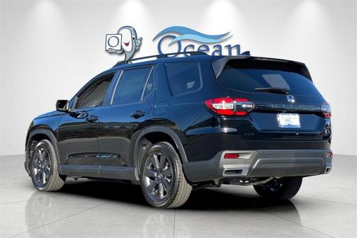 2025 Honda Pilot Sport