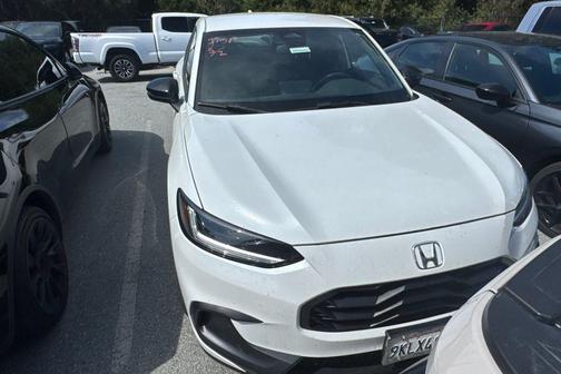 Platinum White Pearl 2024 Honda HR-V Sport