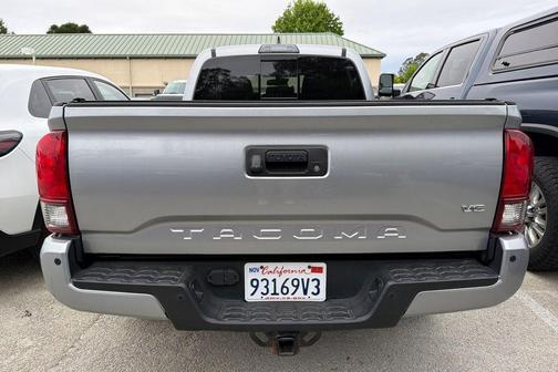 Silver Sky Metallic 2018 Toyota Tacoma TRD Sport
