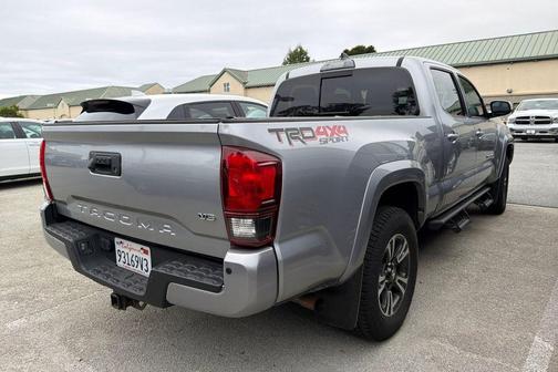 Silver Sky Metallic 2018 Toyota Tacoma TRD Sport