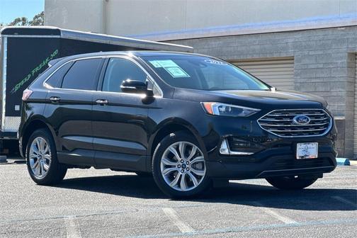 2022 Ford Edge Titanium