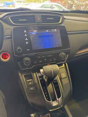 White 2017 Honda CR-V EX