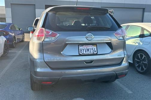 2015 Nissan Rogue S