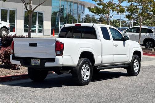 2019 Toyota Tacoma SR