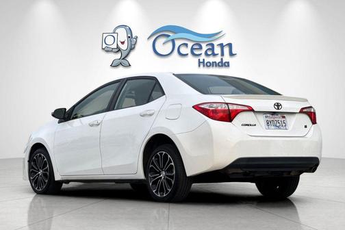 Super White 2016 Toyota Corolla S