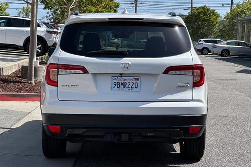 2022 Honda Pilot Special Edition