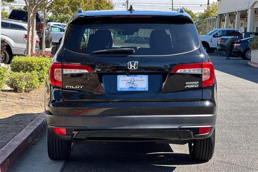 2021 Honda Pilot Special Edition