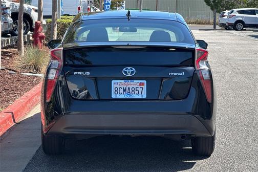 2018 Toyota Prius One