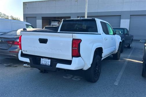 2025 Toyota Tacoma SR5