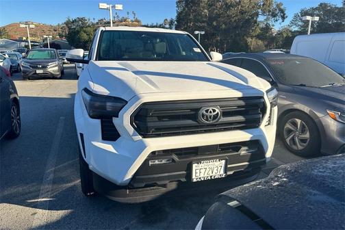 2025 Toyota Tacoma SR5