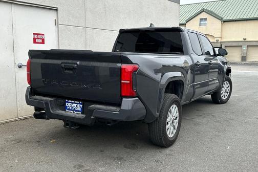 UNDERGROUND 2025 Toyota Tacoma SR5