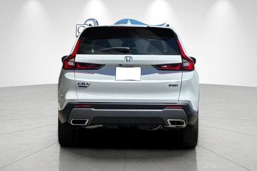 Platinum White Pearl 2026 Honda CR-V Hybrid Sport