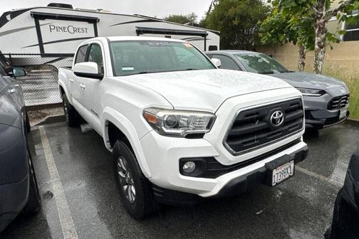 Super White 2017 Toyota Tacoma SR5