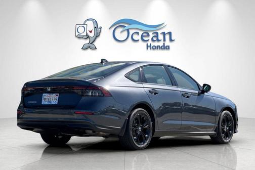 Canyon 2025 Honda Accord SE