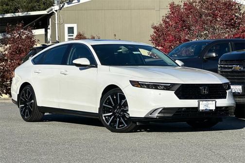 2025 Honda Accord Hybrid Touring