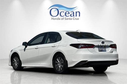 2023 Toyota Camry Hybrid LE