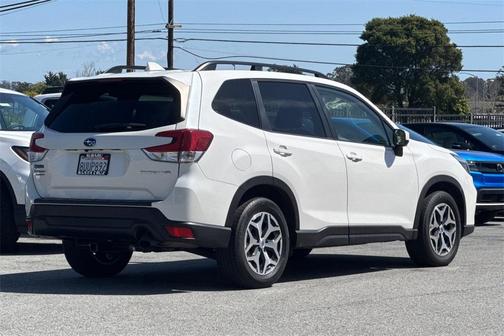 2021 Subaru Forester Premium