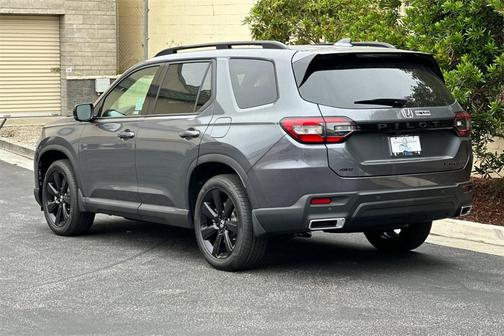 2025 Honda Pilot Black Edition