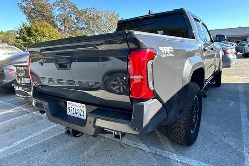 2024 Toyota Tacoma TRD Off Road