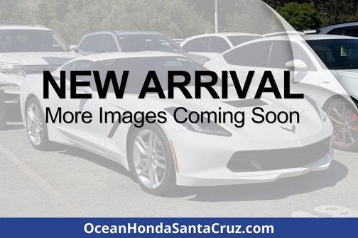 Arctic White 2018 Chevrolet Corvette Stingray