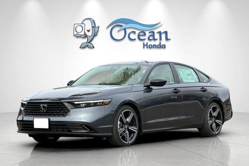 Meteorite Gray Metallic 2026 Honda Accord SE