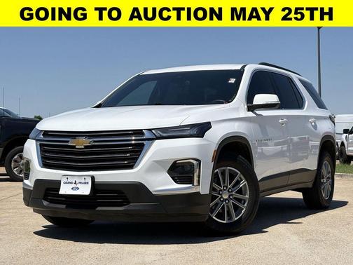 Summit White 2023 Chevrolet Traverse LT Leather