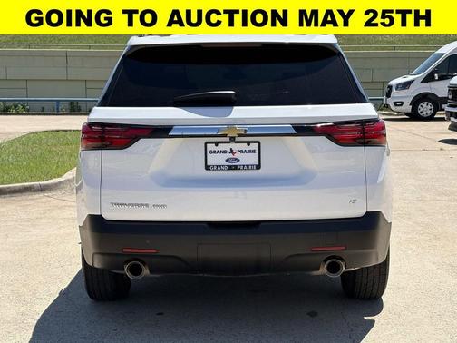 Summit White 2023 Chevrolet Traverse LT Leather