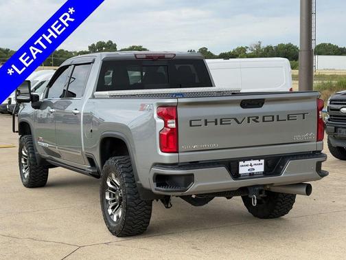 Sterling Gray 2024 Chevrolet Silverado 2500 High Country