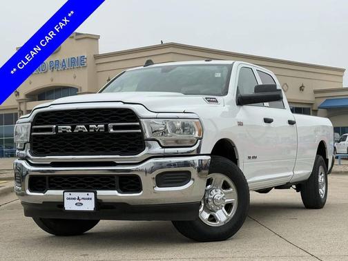 2021 RAM 2500 Tradesman Crew Cab 4x2 8' Box