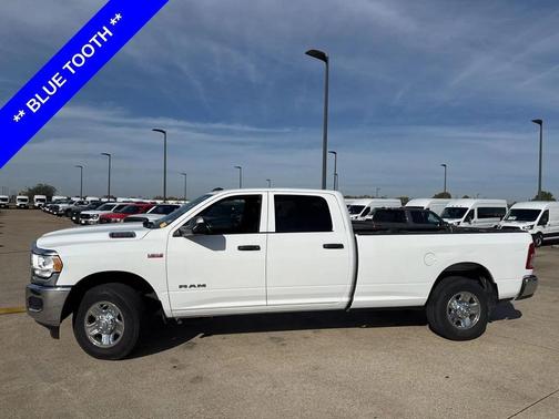 2021 RAM 2500 Tradesman Crew Cab 4x2 8' Box
