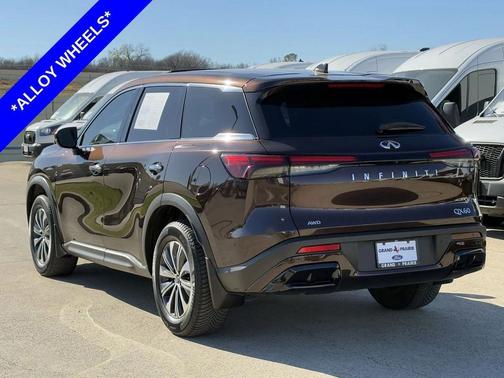 2022 INFINITI QX60 Pure
