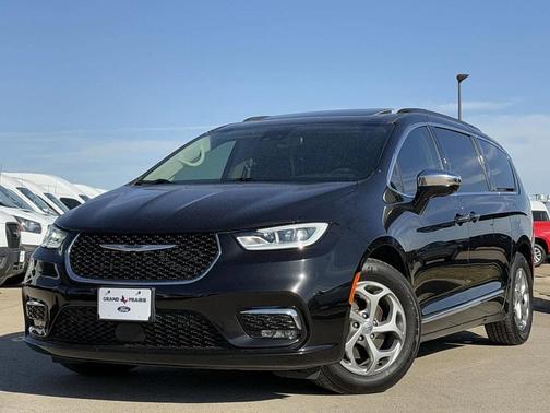 2023 Chrysler Pacifica Limited