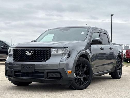 Carbonized Gray Metallic 2025 Ford Maverick XLT